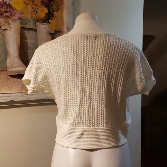 APT. 9 Cardigan - Picture 5 of 6